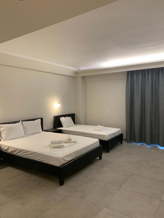 Hotel Banbus Loutra Edipsou  Exterior foto